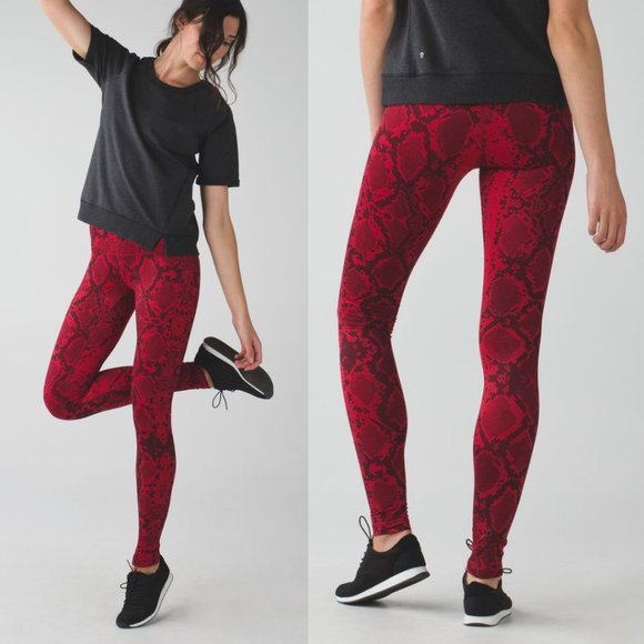 Lululemon Red Snake Luon High Rise Wunder Unders - Picture 1 of 7